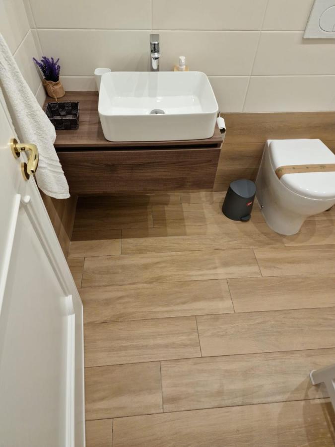 B&B Tre Sorelle Surbo Ngoại thất bức ảnh